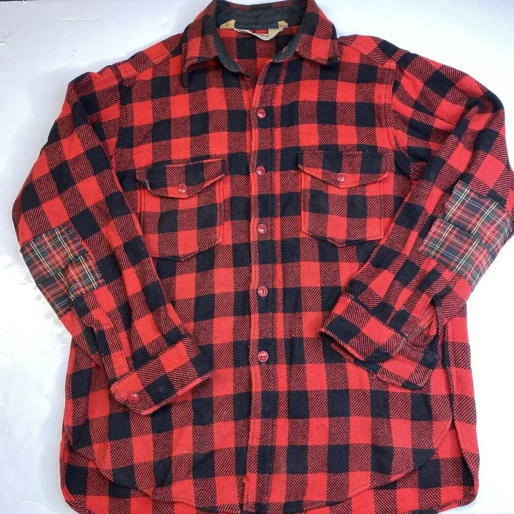 Vintage Woolrich Shirt Wool Shacket Mens L Red Buffalo Plaid Tartan *Flaw